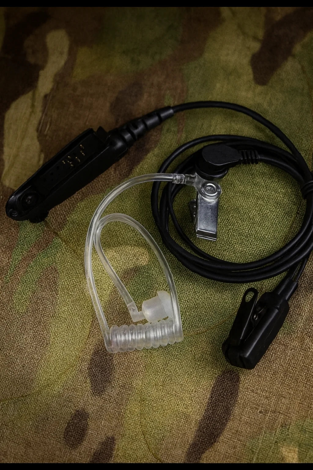 BAOFENG Silikonska Slušalica s Mikrofon-Klipom – Diskretna, Pouzdana i Profesionalna