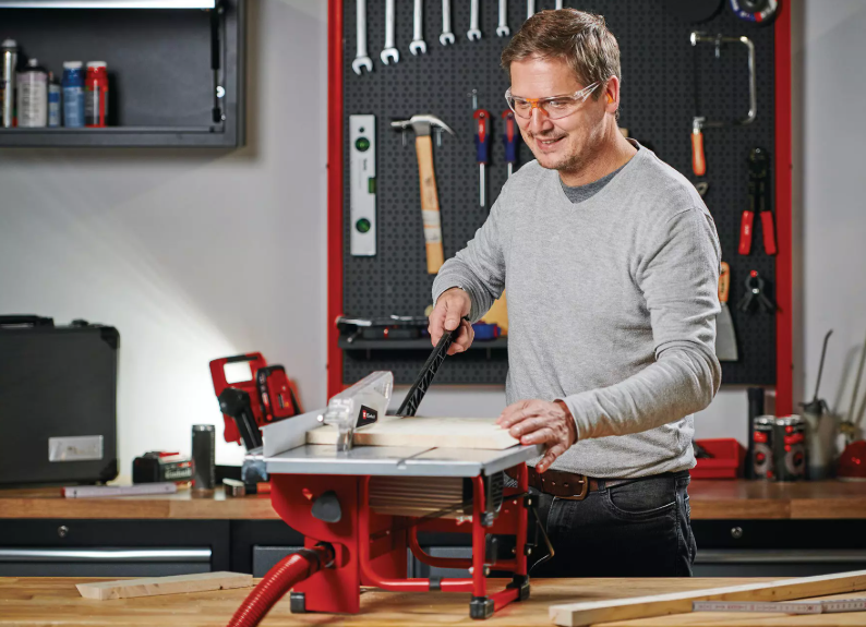 🔥🪚 STONA KRUŽNA PILA EINHELL TC-TS 200 – KOMPAKTNA SNAGA ZA PRECIZNE REZOVE 🪚🔥