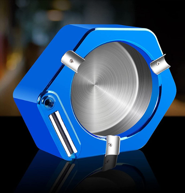 🔥🚬 RETRO METALNA PEPELJARA SA UPALJAČEM – 2u1 LUKSUZNI DIZAJN