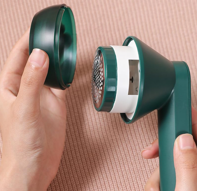 🧥 Električni Lint Remover – Aparat za uklanjanje mucica sa odjeće