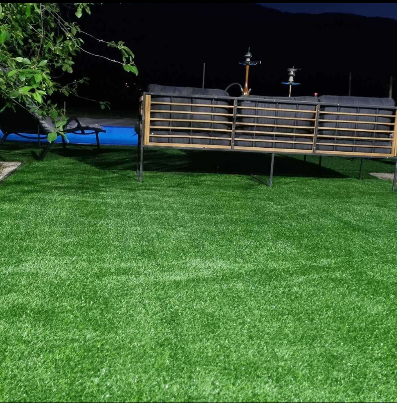 🌿 UMJETNA TRAVA 30mm – ZELENILO KOJE TRAJE GODINAMA! 🔥