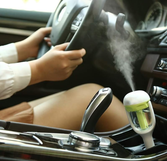 🚗 3U1 AUTO OVLAŽIVAČ ZRAKA, AROMA DIFUZER I USB PUNJAČ – SVJEŽIJI ZRAK I UGODAN MIRIS U VAŠEM AUTOMOBILU! 💨🌿