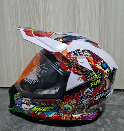 🏍️🔥 CROSS KACIGA ZA MOTOR SA INTEGRISANIM NAOČARIMA – VELIČINA XL 🔥🏍️