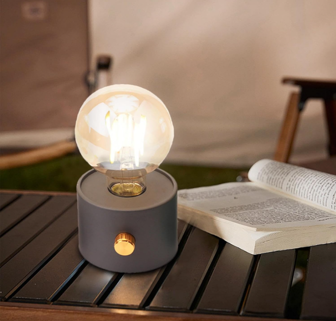 🏕️✨ VINTAGE LED LAMPA – RETRO ŠARM + TOPLA ATMOSFERA!