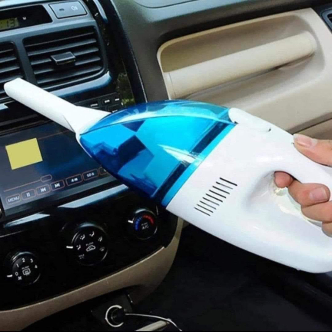 PRIJENOSNI RUČNI USISIVAČ ZA AUTO – 12V!