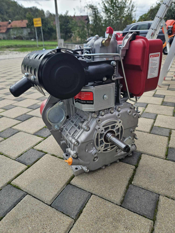 🔥 UNIVERZALNI DIZEL MOTOR 8.2 kW – SNAGA KOJA TRAJE GODINAMA