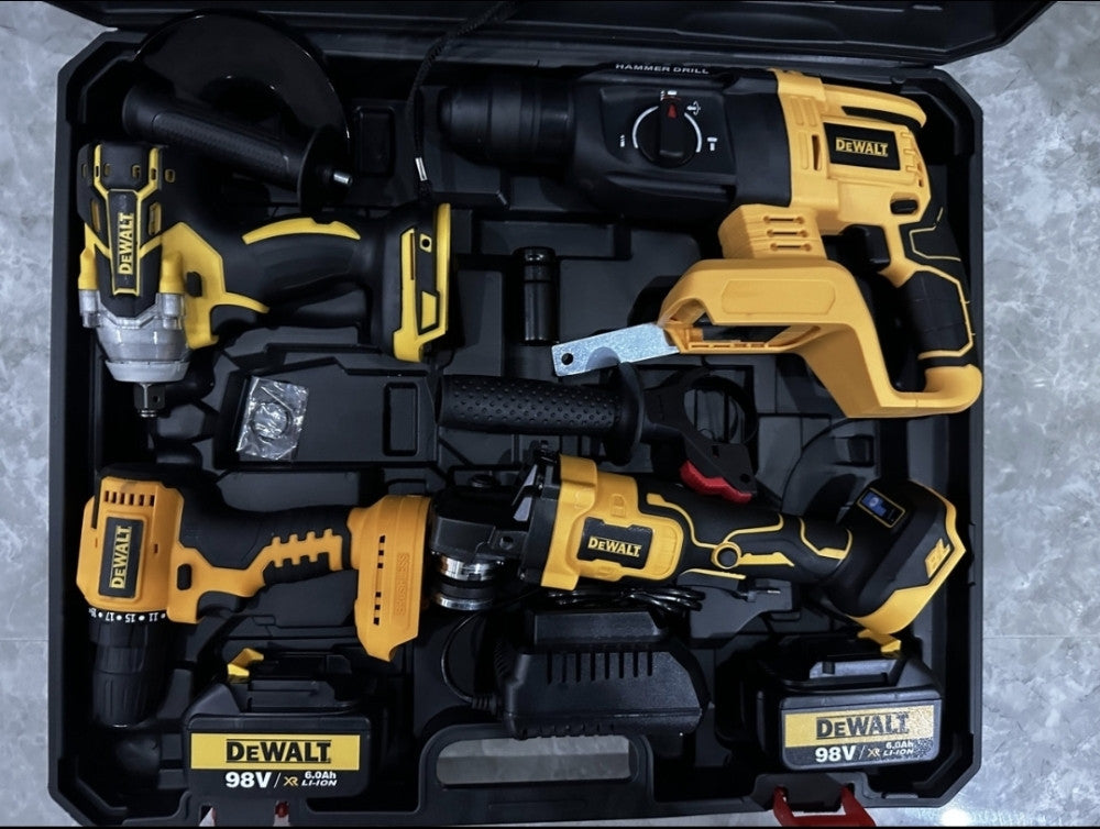 AKU Set Alata 4u1 DeWALT – Brutalan paket snage i izdržljivosti!