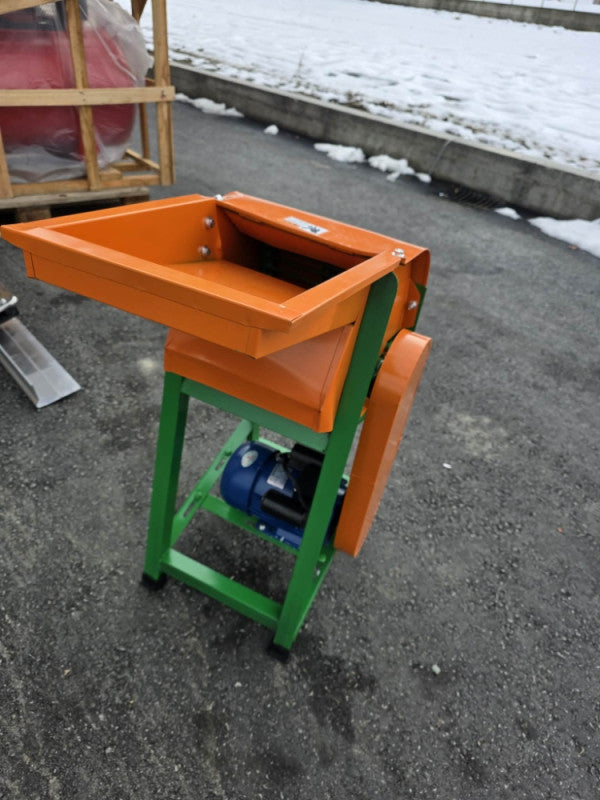 🌽🔥 ELEKTRIČNI KRUNJAČ ZA KUKURUZ – 3 kW | 1000 kg/h 🔥🌽