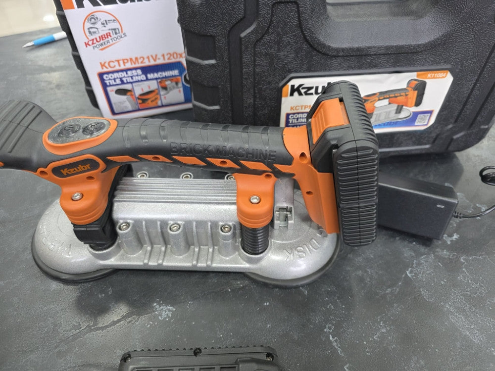 AKU  PROFESIONALNi VIBRO-VAKUM ZA VELIKE PLOČICE