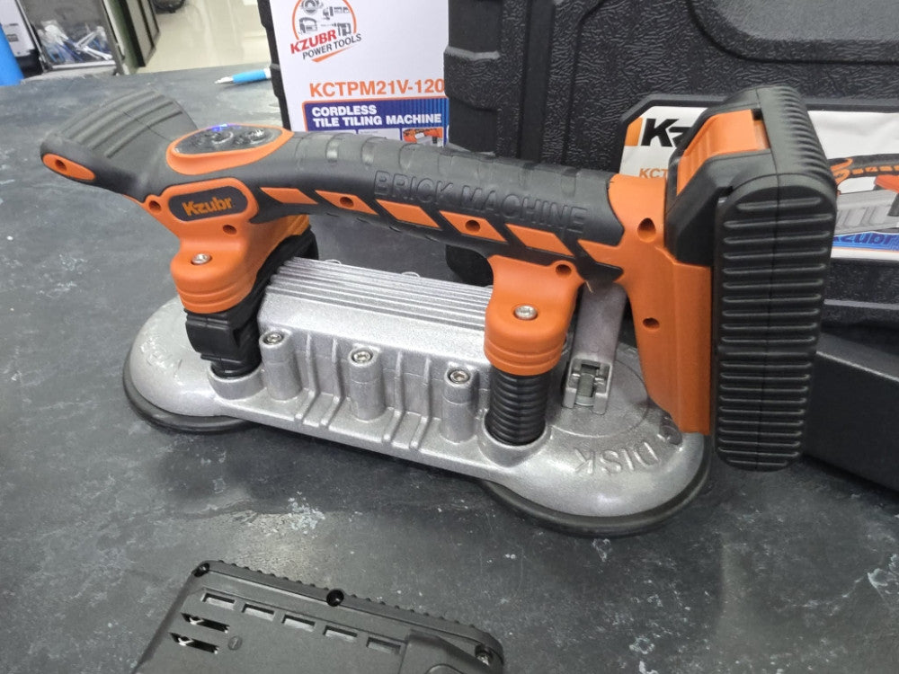 AKU  PROFESIONALNi VIBRO-VAKUM ZA VELIKE PLOČICE