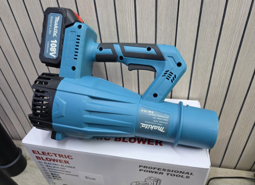 🍃🔥 MAKITA AKU PUHAČ ZA LIŠĆE – KOMPLET SA 2 BATERIJE, PUNJAČEM I 2 NASTAVKA!