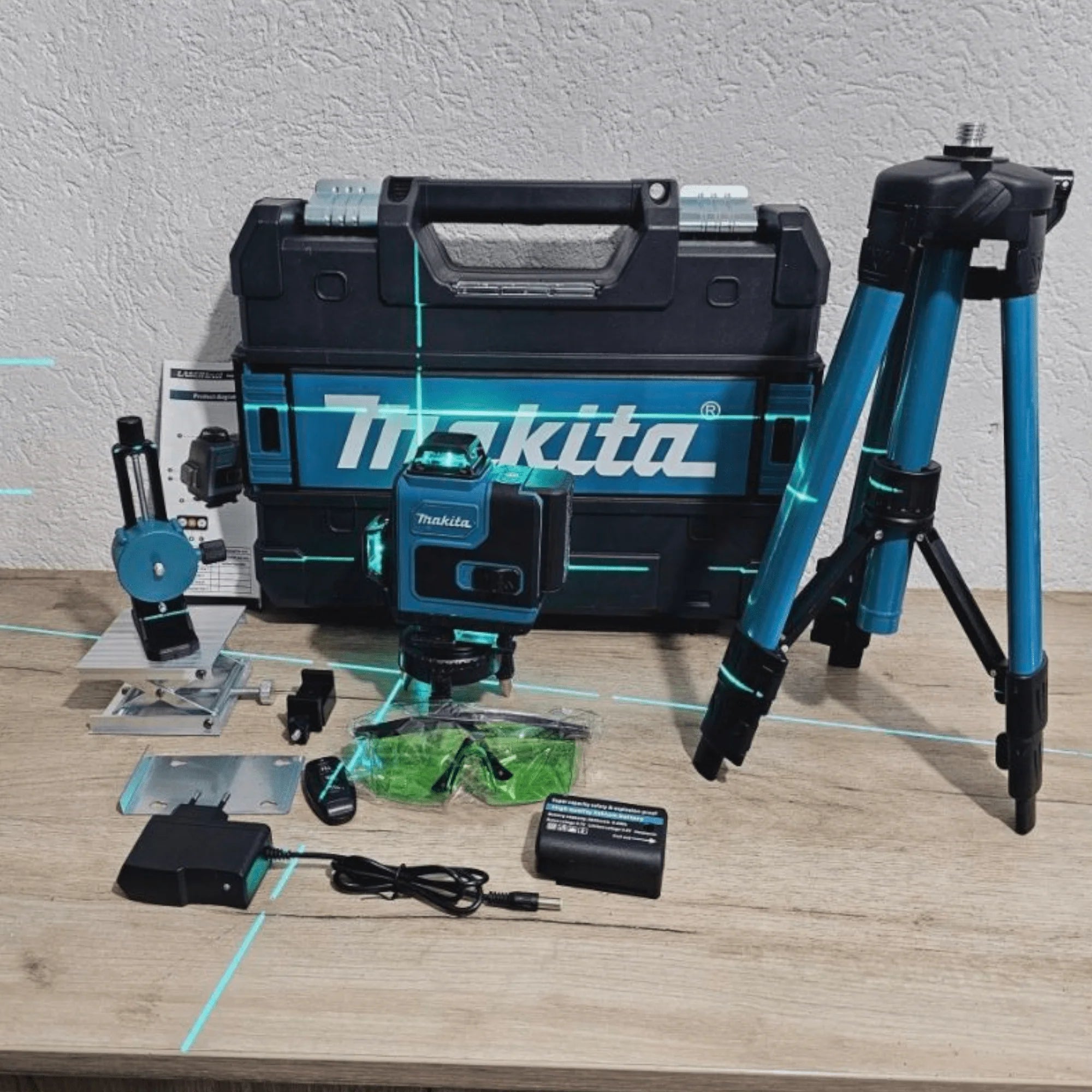 🎯 Makita 4D Laserski Nivelator – Profesionalna Preciznost Bez Kompromisa