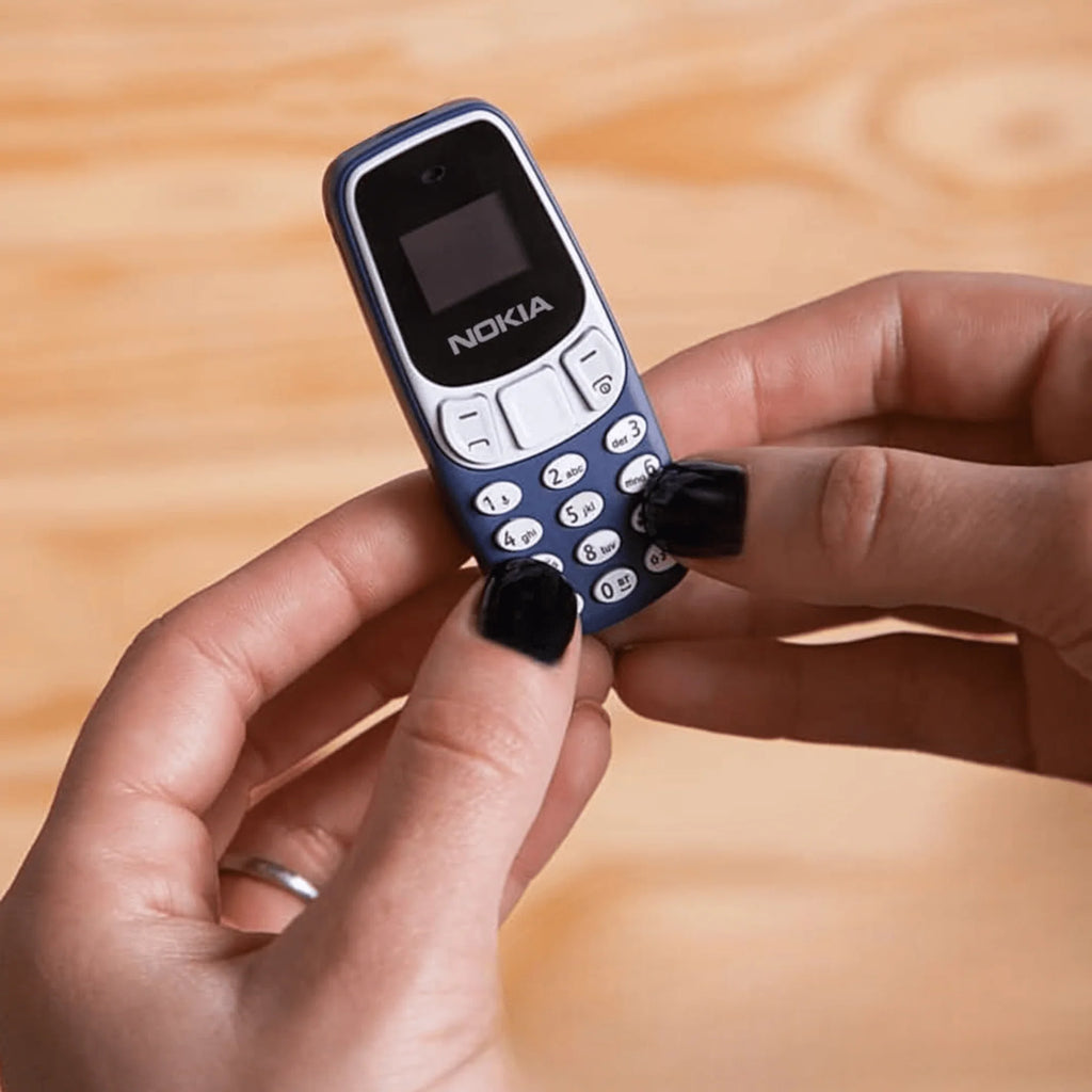 📱 Mini Nokia “BM-10” – Mali Telefon s Velikim Mogućnostima