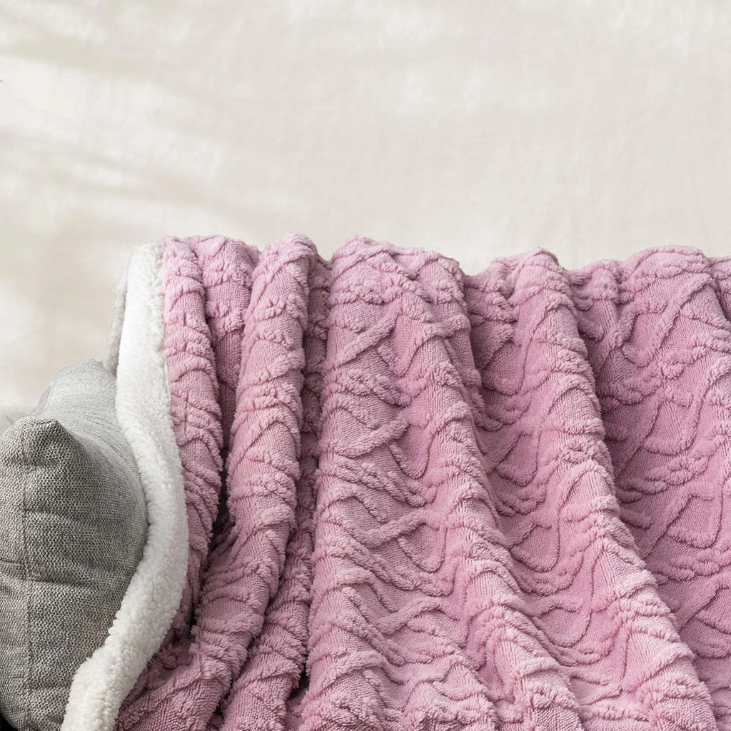 Luksuzne Plišane Deke s Krznom za Udobnost i Stilin (200x230 cm)